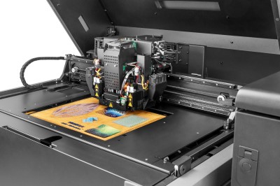 Stratasys J850 TechStyle 3D Printer in Action Stratasys J850 TechStyle 3D Printer in Action